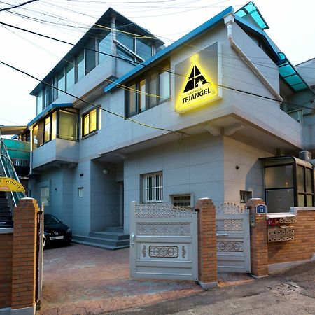 Triangel Guesthouse Seoul Exterior photo