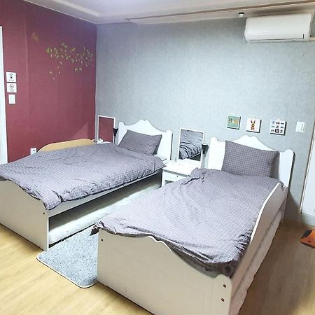 Triangel Guesthouse Seoul Exterior photo