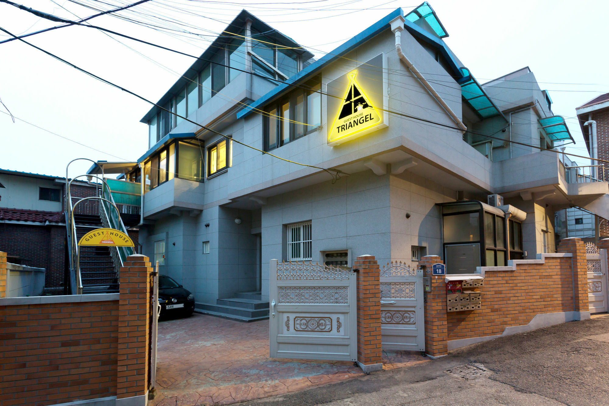 Triangel Guesthouse Seoul Exterior photo