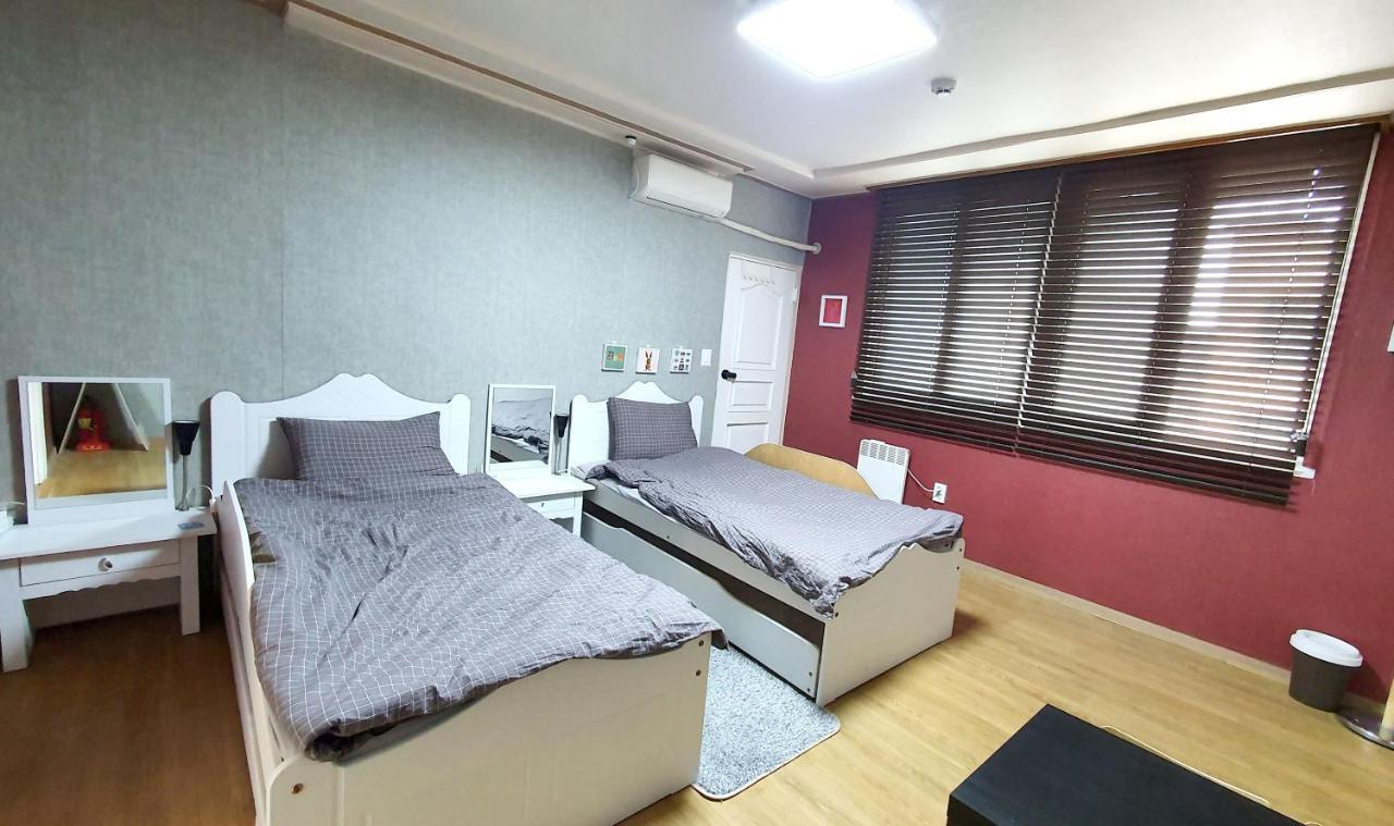 Triangel Guesthouse Seoul Exterior photo